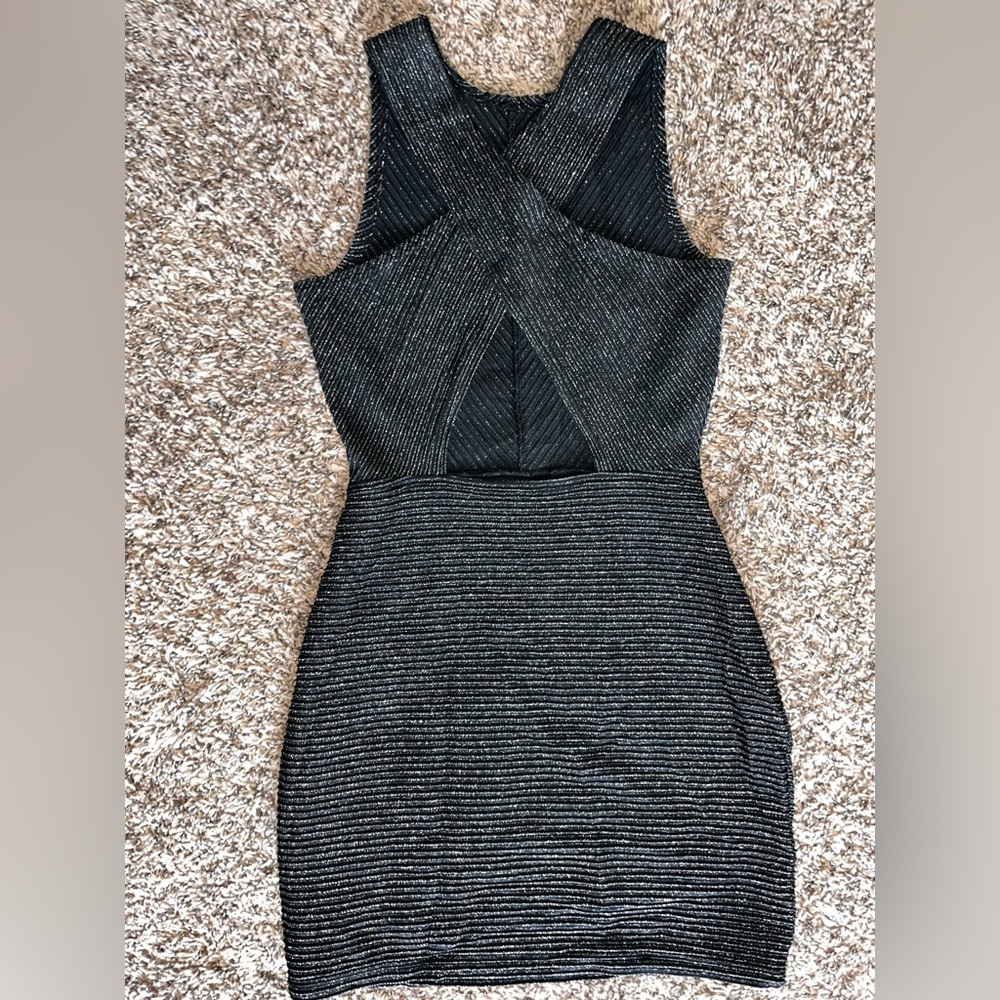 Mango Dress - Picture 2 of 3